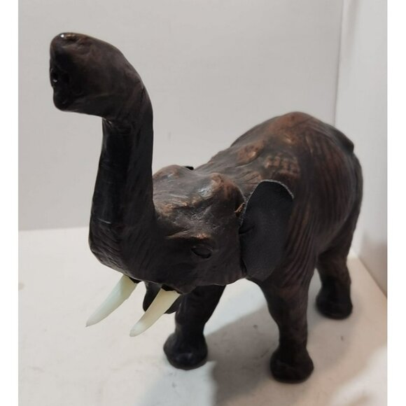 Vintage Leather Wrapped Brown Elephant Figurine 13" Long by 10.5" Tall Realistic - Picture 10 of 14